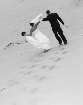 newlyweds-on-beach