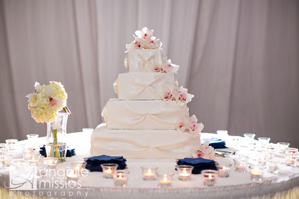 elegant southern wedding cake 