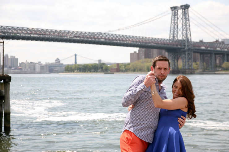 New York City engagement session with Brooklyn Bridge