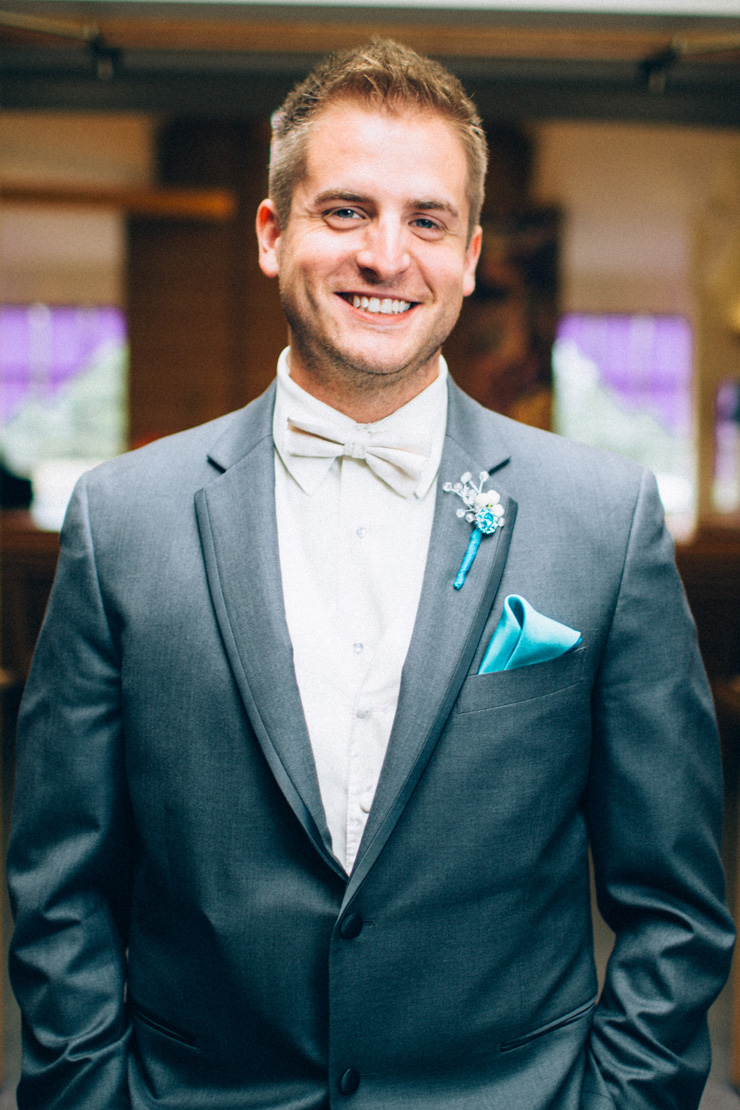 tiffany blue pocket square and boutonniere