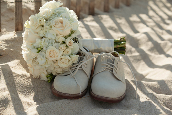 nautical-beach wedding bouquet: Marissa DeCinque Photography