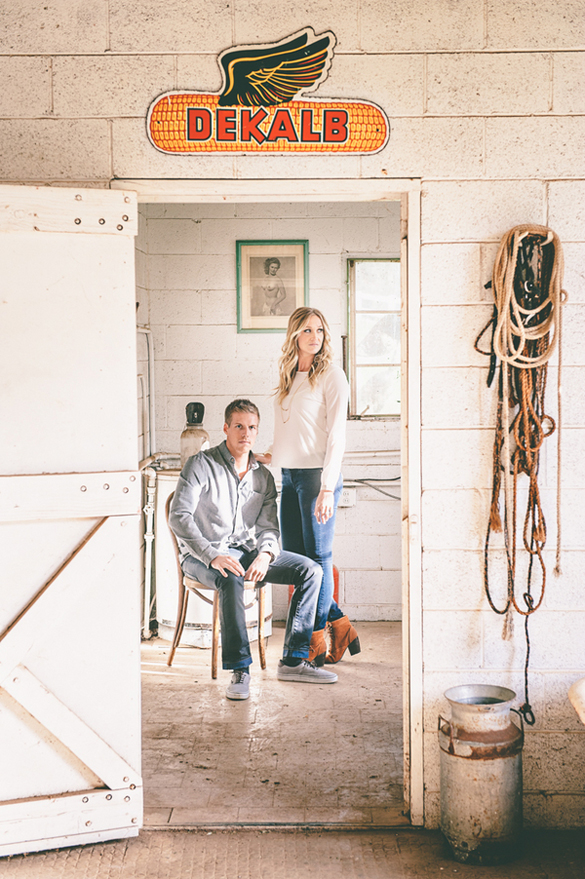 California barn engagement photos by Ian Andrew Photography