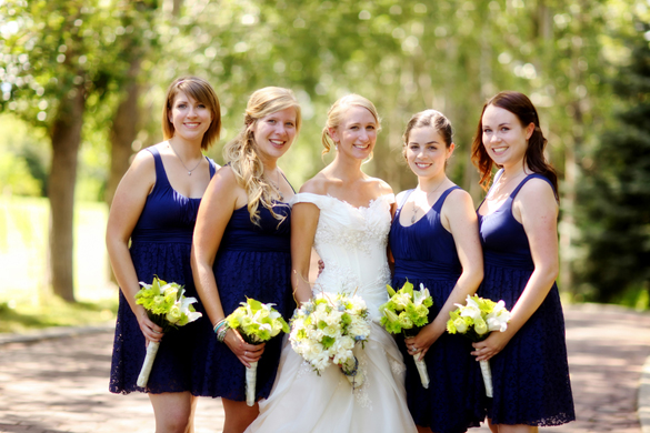 blue bridesmaid dresses from ModCloth--Pepper Nix Photography