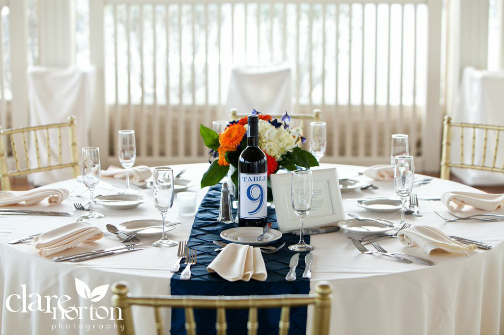 Blue and white reception table at the Regatta Place