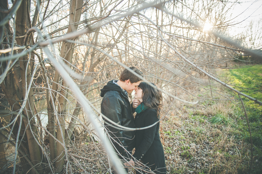 Rustic fall Canadian engagement session