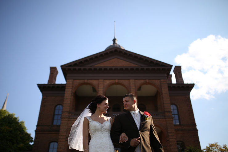 Rachael and Eric's fall vintage rustic wedding at Washington County Historic Courthouse